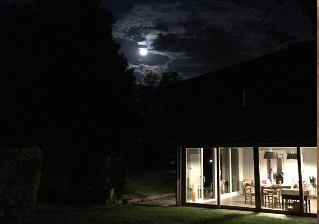 La Grange de la Batone - Bed&Breakfast Messimy-sur-Saone Esterno foto