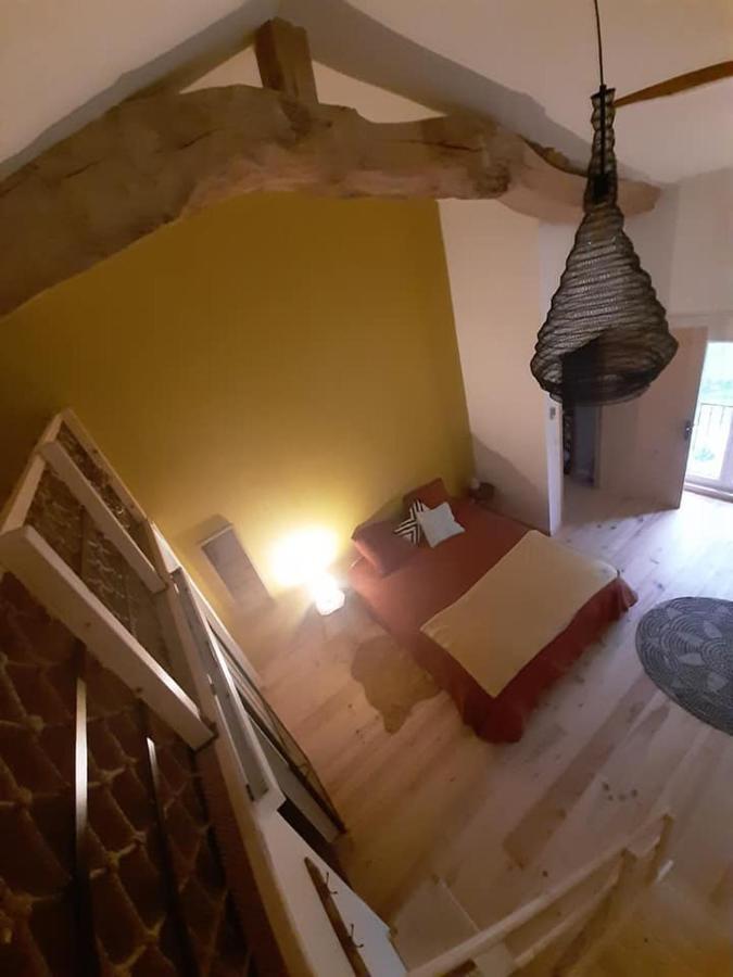 La Grange de la Batone - Bed&Breakfast Messimy-sur-Saone Esterno foto