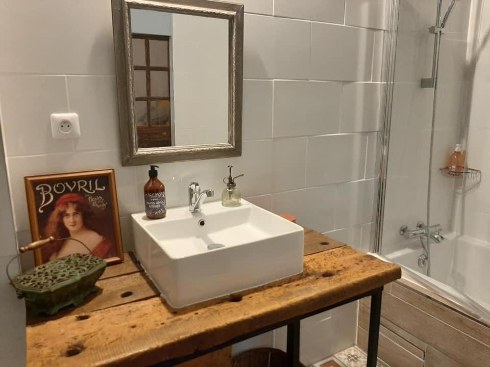 La Grange de la Batone - Bed&Breakfast Messimy-sur-Saone Esterno foto